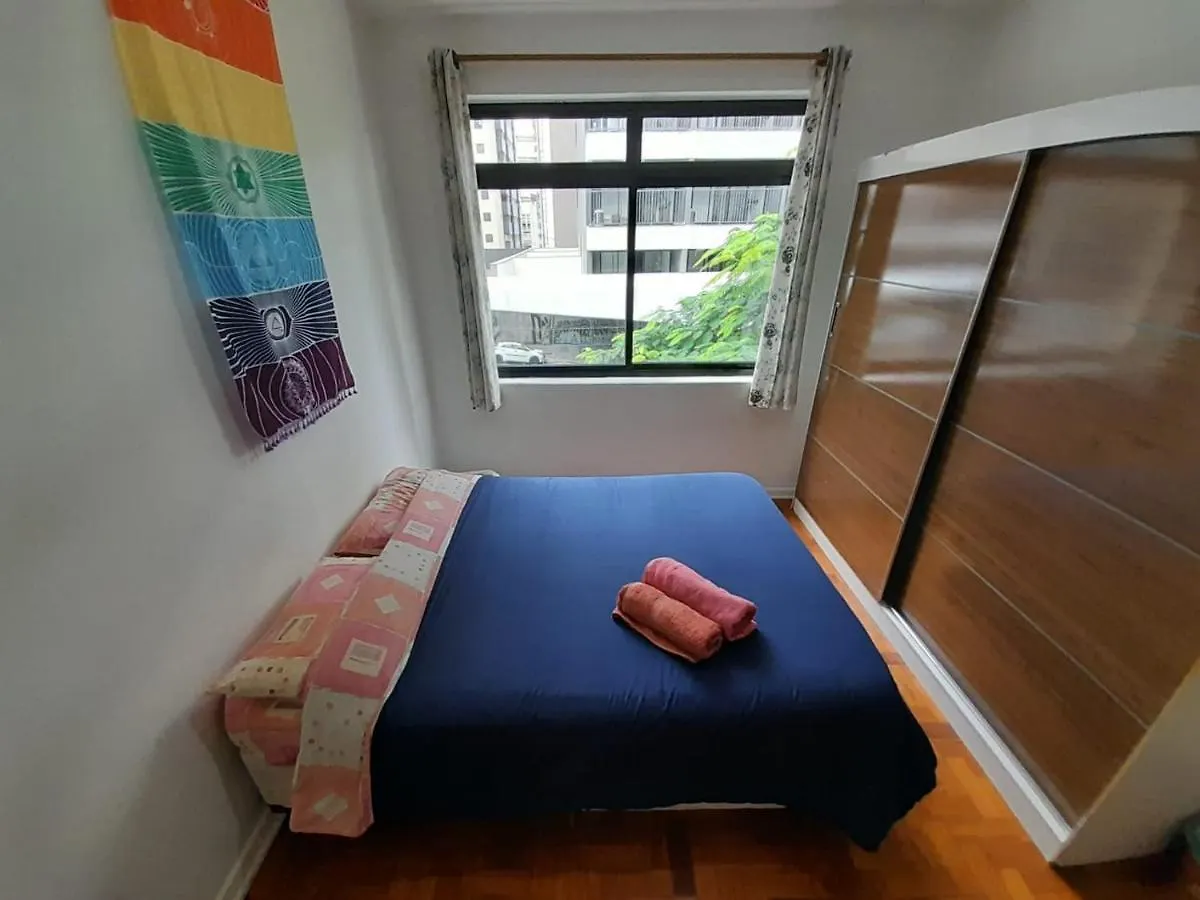 Quarto em Acomodações Particulares Quarto Tranquilidade Em Apto Compartilhado São Paulo