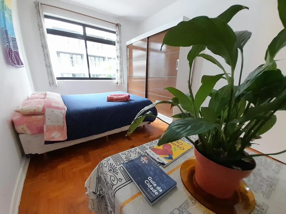 Quarto Tranquilidade Em Apto Compartilhado São Paulo Quarto em Acomodações Particulares