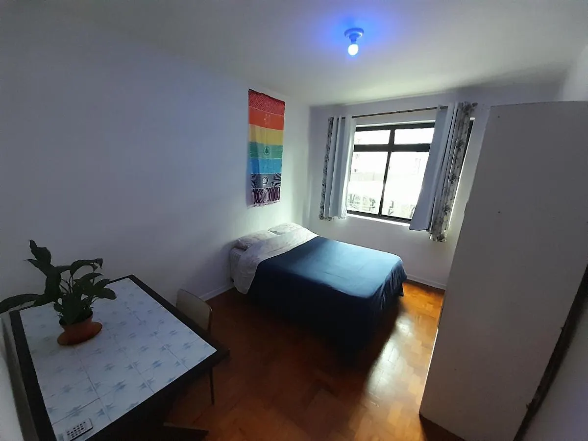 Quarto em Acomodações Particulares Quarto Tranquilidade Em Apto Compartilhado São Paulo