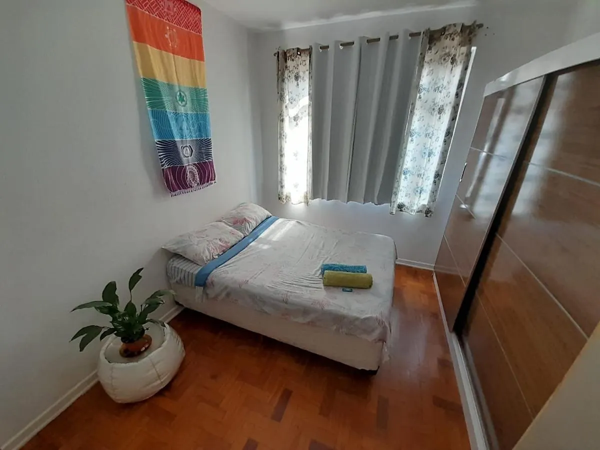 Quarto em Acomodações Particulares Quarto Tranquilidade Em Apto Compartilhado São Paulo